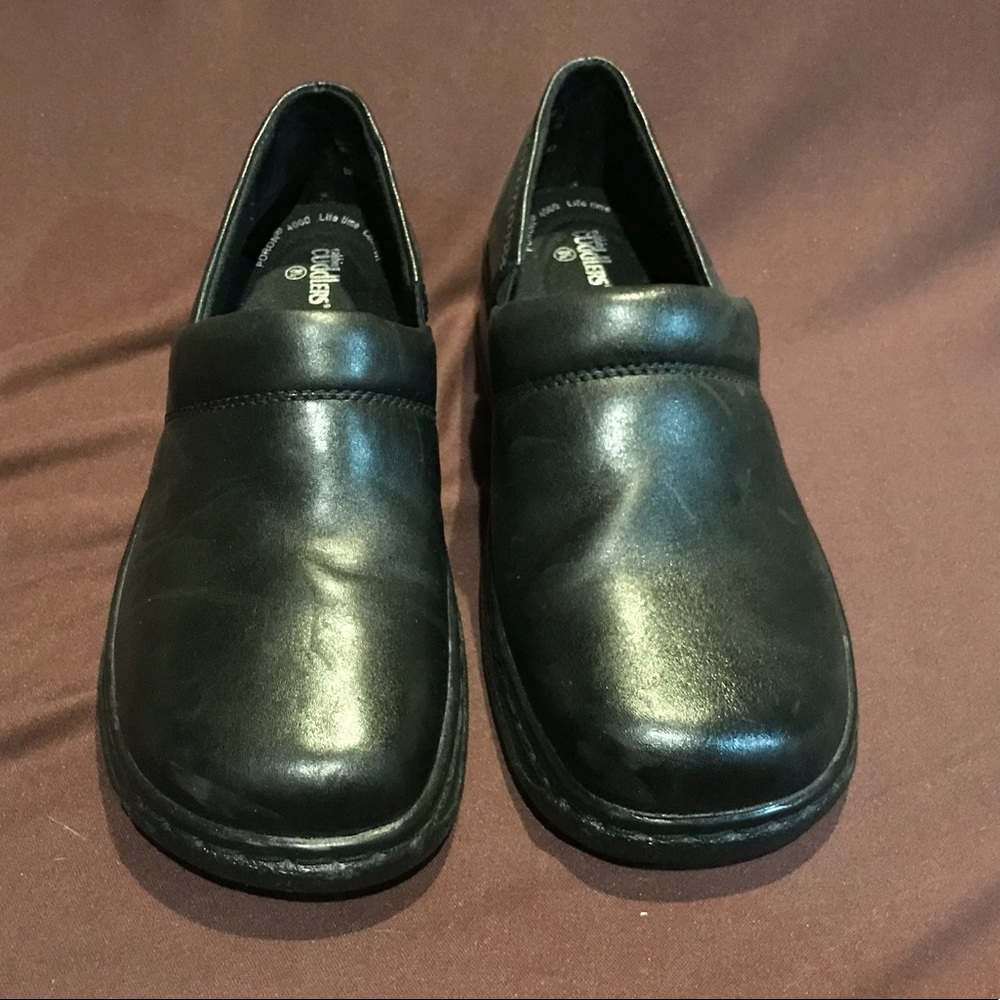 Cubbie cuddlers shoes size 8.5